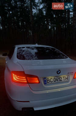 Седан BMW 5 Series 2011 в Львові