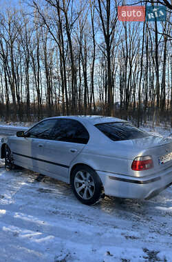 Седан BMW 5 Series 2002 в Попільні