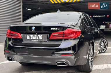 Седан BMW 5 Series 2017 в Киеве