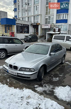 Седан BMW 5 Series 1996 в Чернігові