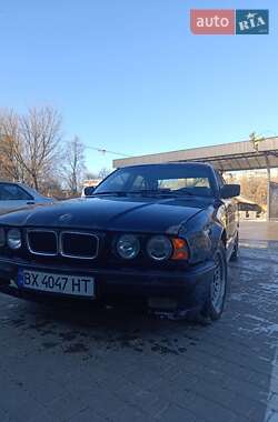 Седан BMW 5 Series 1989 в Кам'янець-Подільському