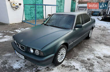 Седан BMW 5 Series 1995 в Черновцах