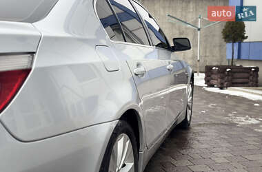 Седан BMW 5 Series 2004 в Сарнах