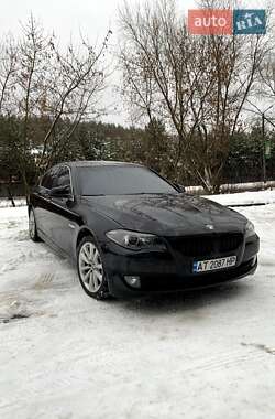 Седан BMW 5 Series 2012 в Новояворівську