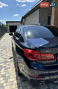 Седан BMW 5 Series 2017 в 