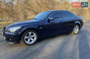 Седан BMW 5 Series 2003 в Софиевской Борщаговке