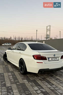 Седан BMW 5 Series 2012 в 