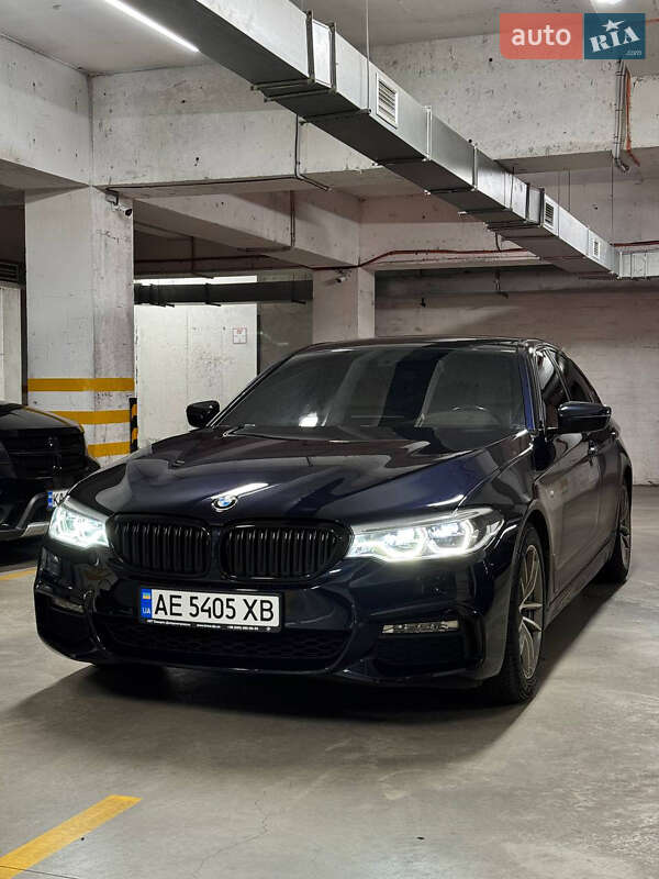 Седан BMW 5 Series 2017 в Черкасах