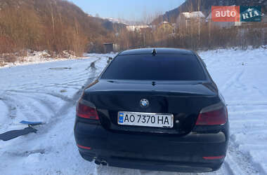 Седан BMW 5 Series 2004 в 