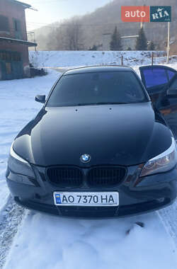 Седан BMW 5 Series 2004 в 