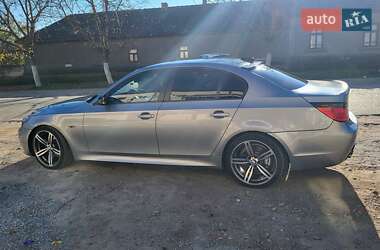 Седан BMW 5 Series 2005 в Ізмаїлі