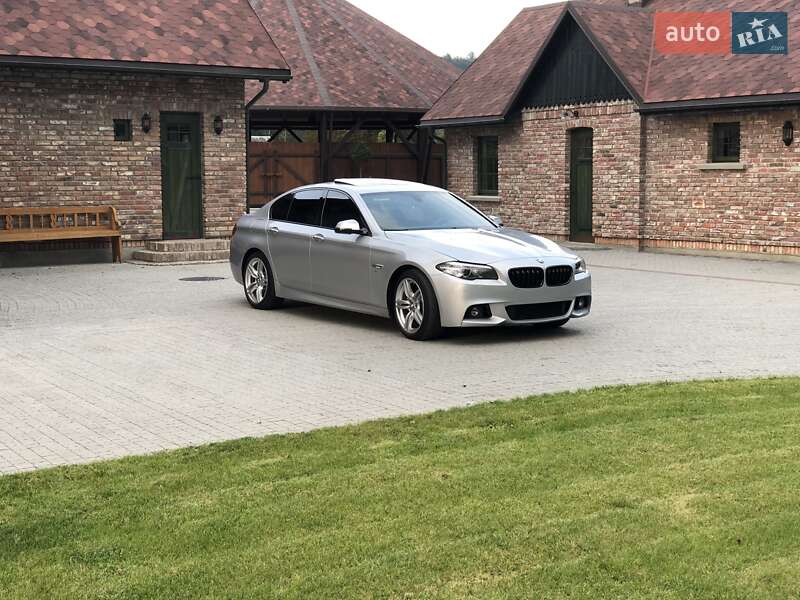 Седан BMW 5 Series 2016 в Львові