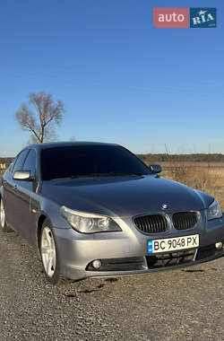 Седан BMW 5 Series 2006 в Великих Мостах