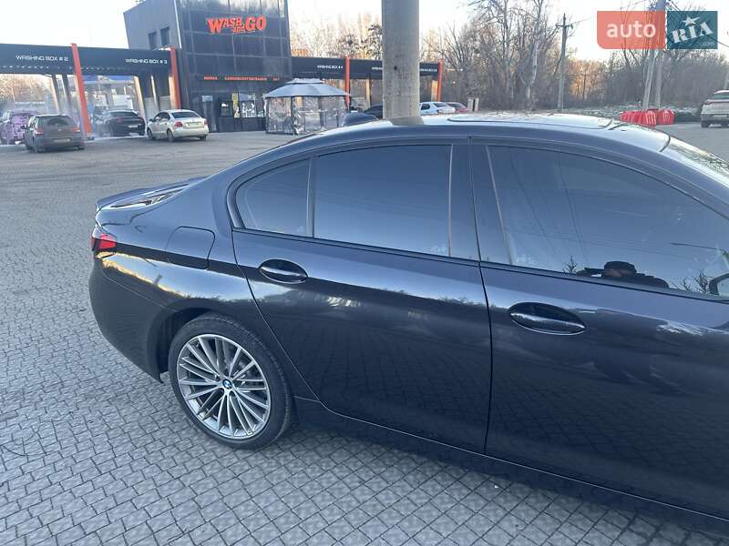 Седан BMW 5 Series 2019 в Полтаві