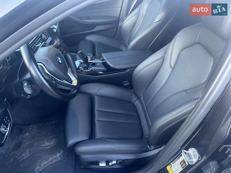 Седан BMW 5 Series 2019 в Полтаві