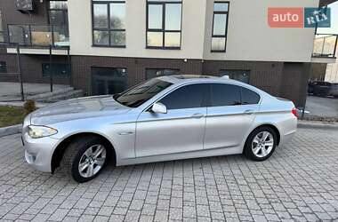 Седан BMW 5 Series 2013 в 