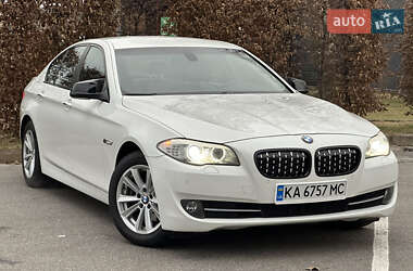 Седан BMW 5 Series 2010 в 