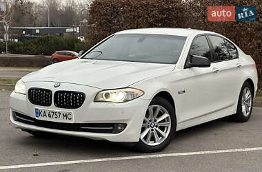Седан BMW 5 Series 2010 в 