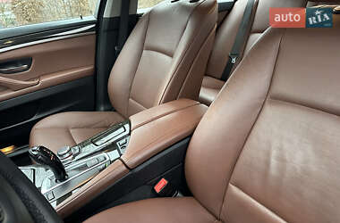Седан BMW 5 Series 2010 в 