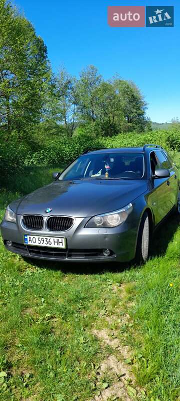 Универсал BMW 5 Series 2005 в Сваляве