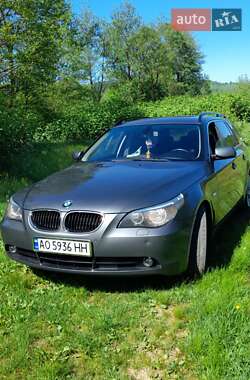 Универсал BMW 5 Series 2005 в Сваляве