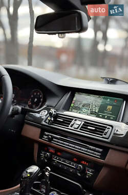 Седан BMW 5 Series 2010 в Полтаве