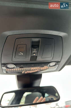 Универсал BMW 5 Series 2012 в 