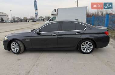 Седан BMW 5 Series 2013 в Черновцах