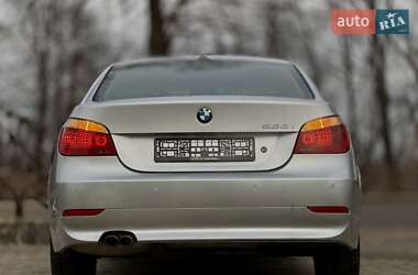 Седан BMW 5 Series 2006 в Дрогобыче