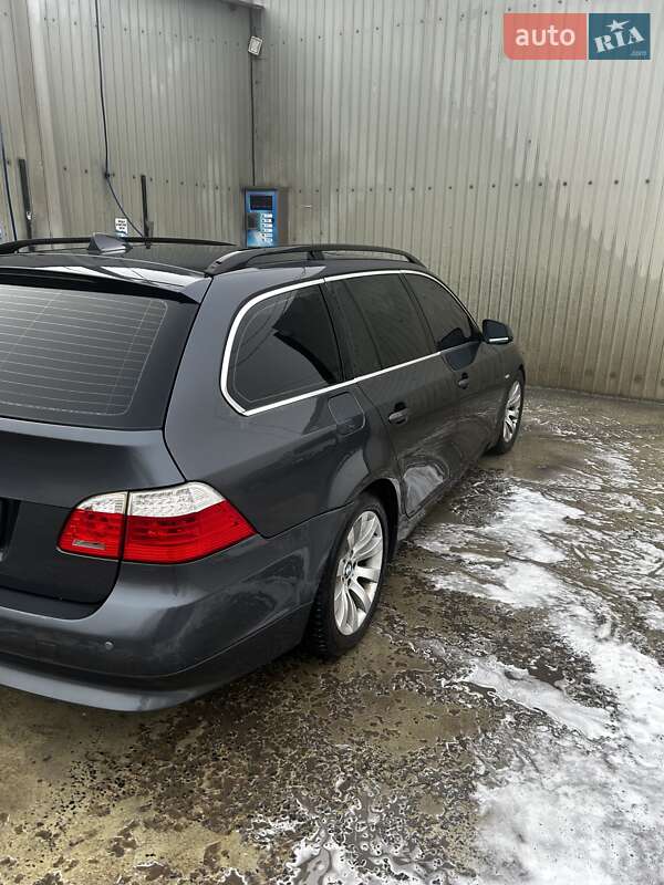 Універсал BMW 5 Series 2010 в Жидачові