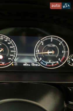 Седан BMW 5 Series 2015 в 