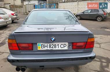 Седан BMW 5 Series 1990 в Одесі