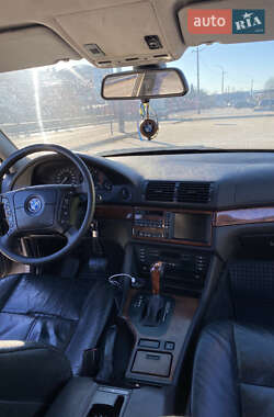 Универсал BMW 5 Series 1999 в 