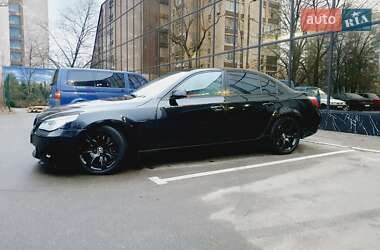 Седан BMW 5 Series 2004 в 
