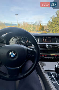 Седан BMW 5 Series 2013 в Львові