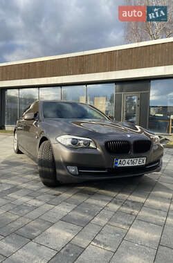 Седан BMW 5 Series 2011 в Тячеві