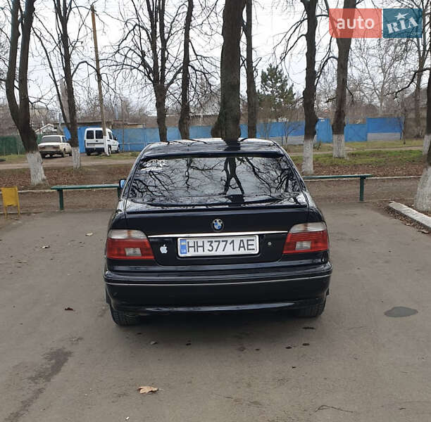 Седан BMW 5 Series 2003 в Біляївці