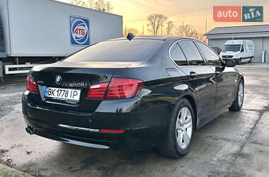 Седан BMW 5 Series 2012 в Ровно