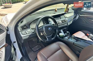 Седан BMW 5 Series 2012 в 