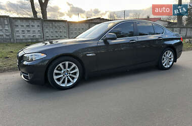 Седан BMW 5 Series 2013 в Ровно