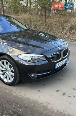 Седан BMW 5 Series 2013 в Ровно