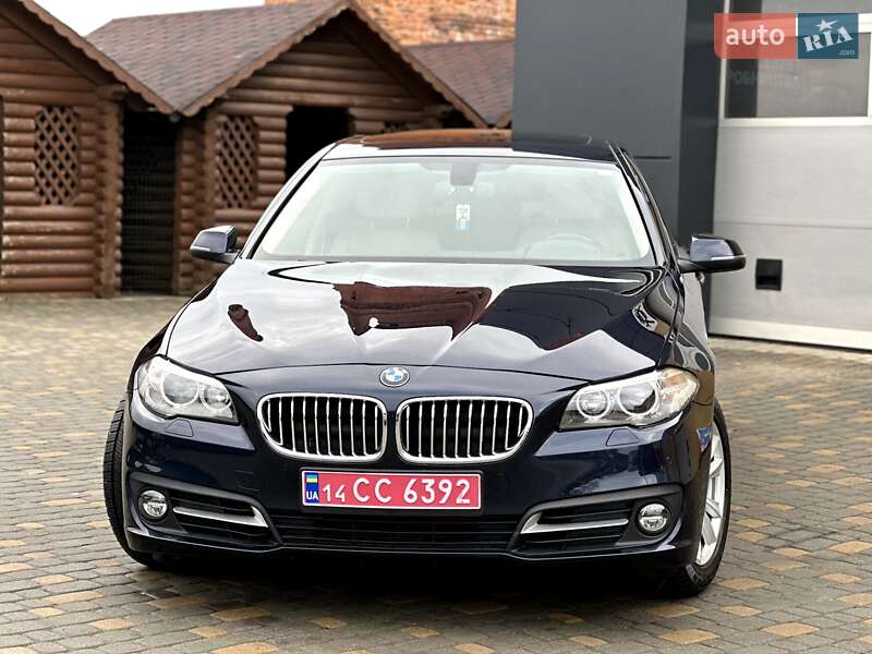 Седан BMW 5 Series 2015 в Львове