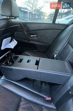 Седан BMW 5 Series 2006 в Кропивницком