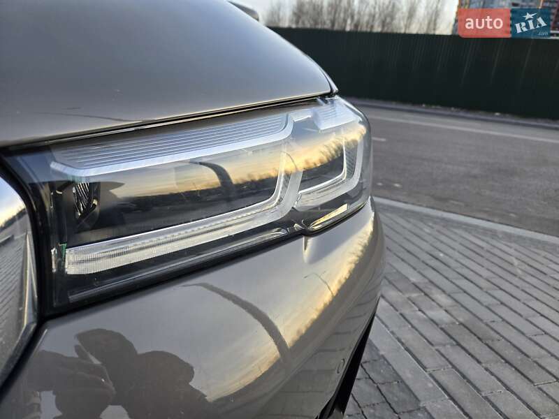 Седан BMW 5 Series 2021 в Киеве фото 10 Седан BMW 5 Series 2021 в Киеве
