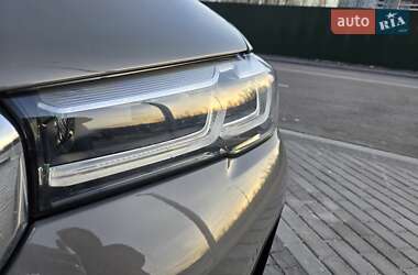 Седан BMW 5 Series 2021 в 