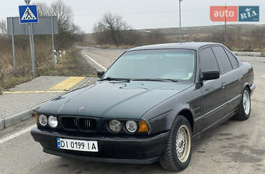 Седан BMW 5 Series 1990 в Жовкве