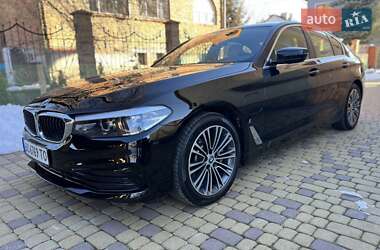 Седан BMW 5 Series 2018 в Львове