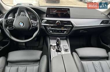 Седан BMW 5 Series 2021 в Львові