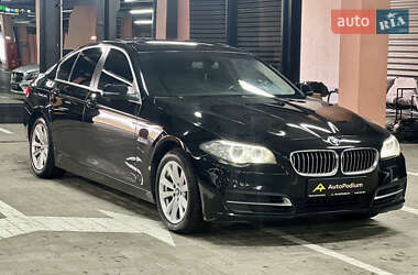 Седан BMW 5 Series 2015 в Киеве