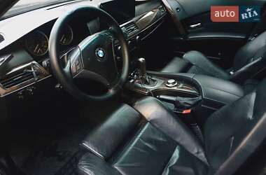 Седан BMW 5 Series 2004 в 